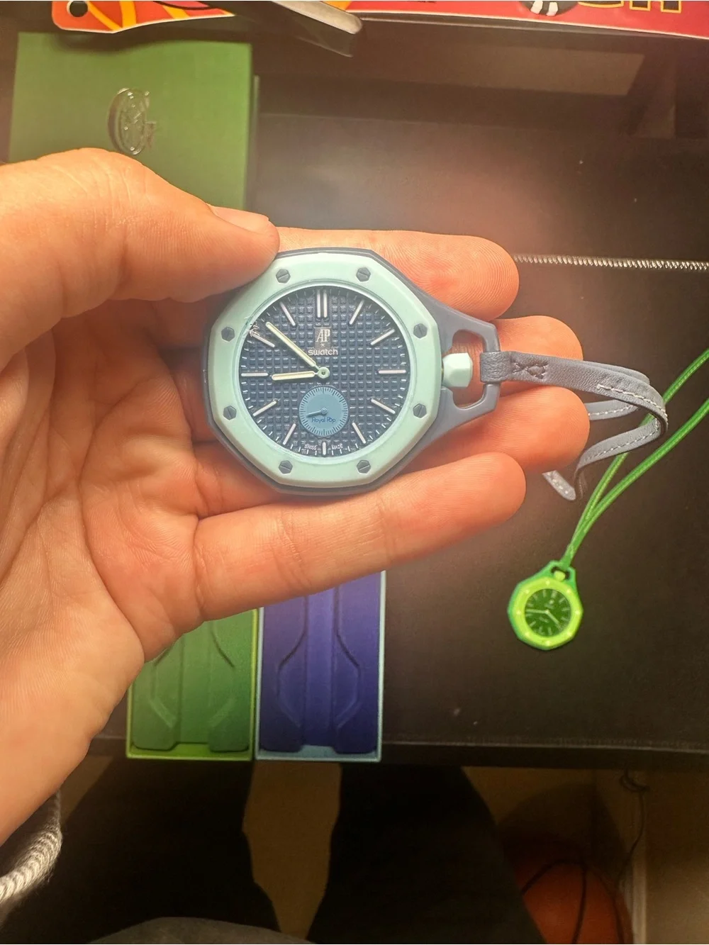 AP SWATCH COLLABORATION - Blue